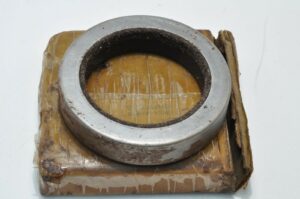 Diamond-T-980-981-Timing-cover-seal-G159-WW2-201773813452