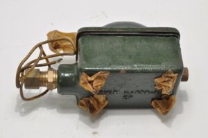 Diamond-T-980-981-G159-Box-Winch-Torque-Control-Switch-Assy-Box-WW2-NOS-202170118837